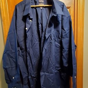 Long sleeve dress shirt